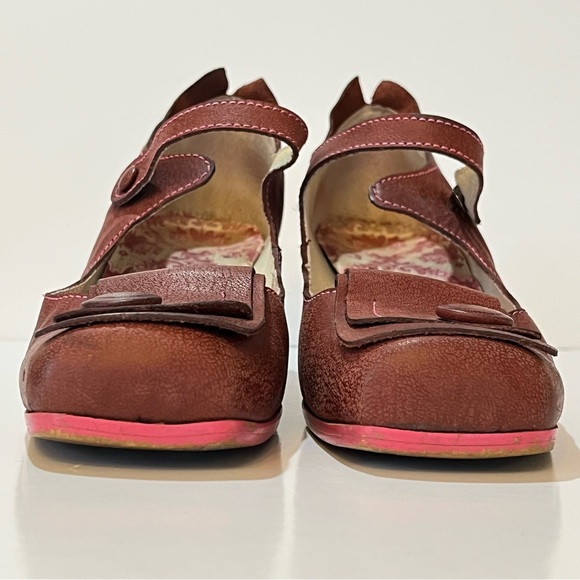 FLY London Red-Burgundy Pink Stitching Mary Jane Kitten Heels EU 41 Square Toe - Picture 4 of 13